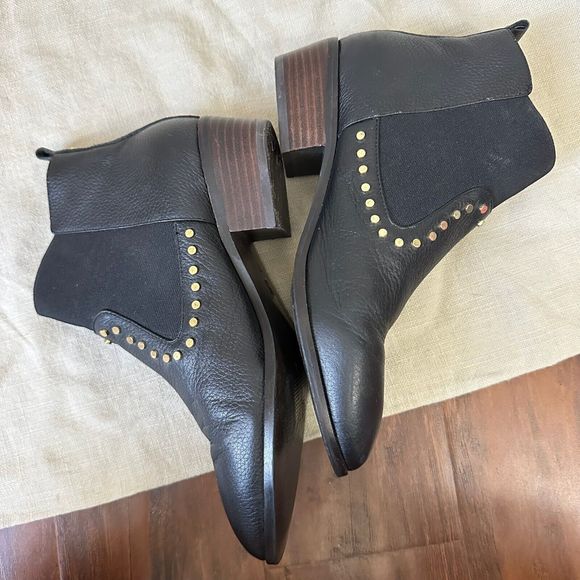 YOSI SAMRA Daryll Studded Ankle Boots Booties in Black Pebbled Leather - Picture 6 of 12